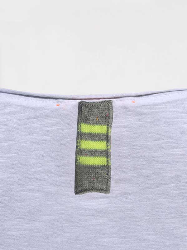 tshirt-jazzy-bianco-chic-collo tshirt-jazzy-bianco-chic-collo