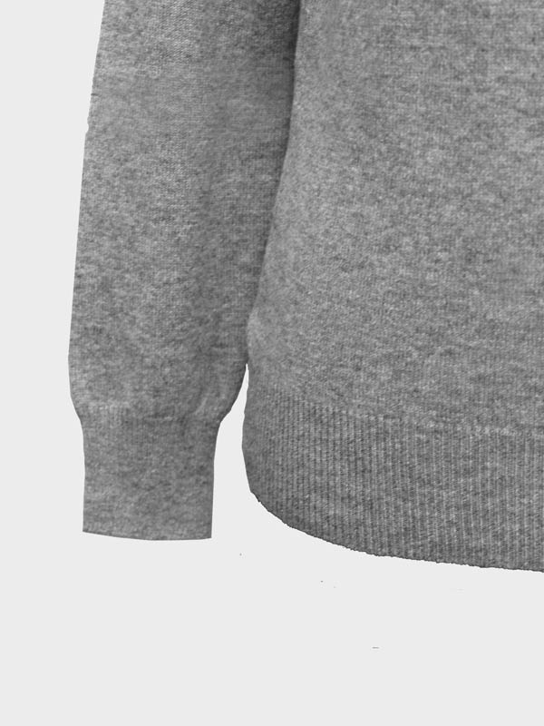 Girocollo in cashmere foggy dettaglio Girocollo in cashmere foggy dettaglio