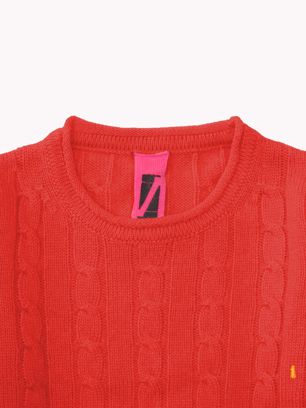 Margot treccia rosso dett collo Margot treccia rosso dett collo